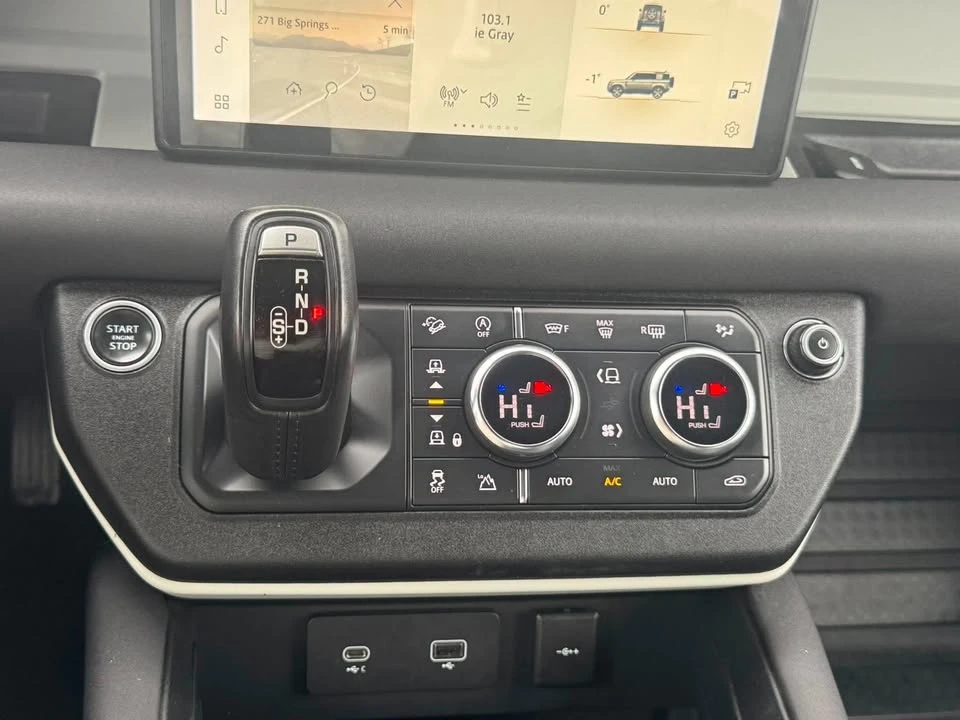 2021 Land Rover Defender L663 - Image 12 of 18