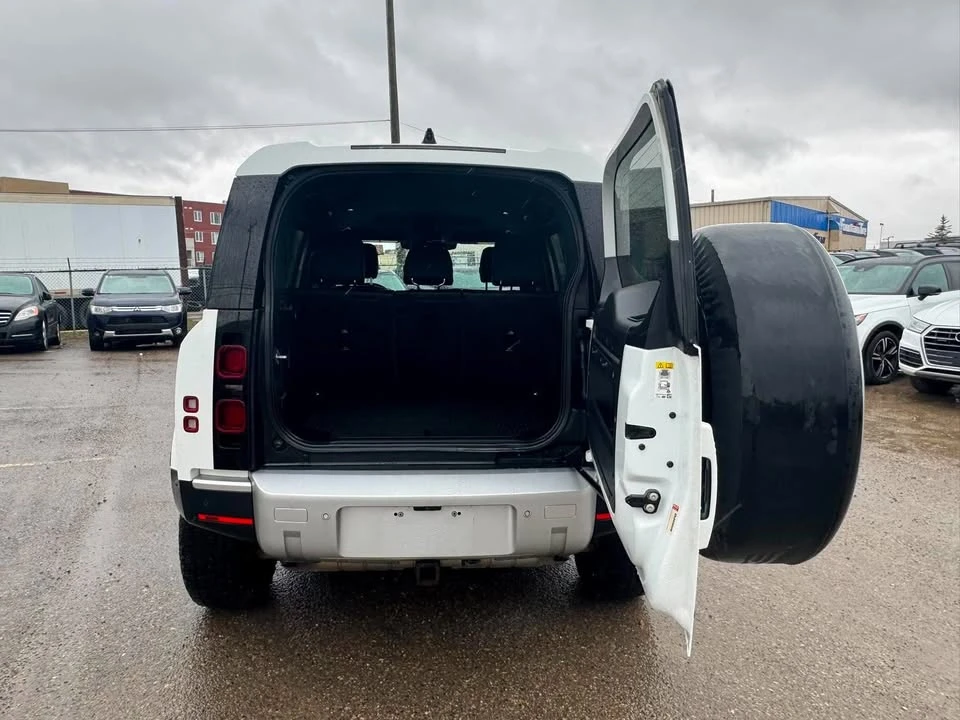 2021 Land Rover Defender L663 - Image 4 of 18