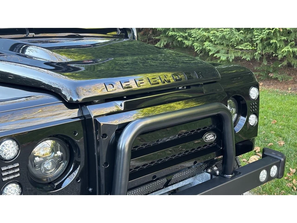 2021 Land Rover Defender L663 - Image 22 of 31
