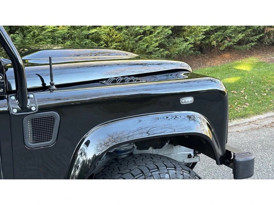 2021 Land Rover Defender L663 - Image 27 of 31
