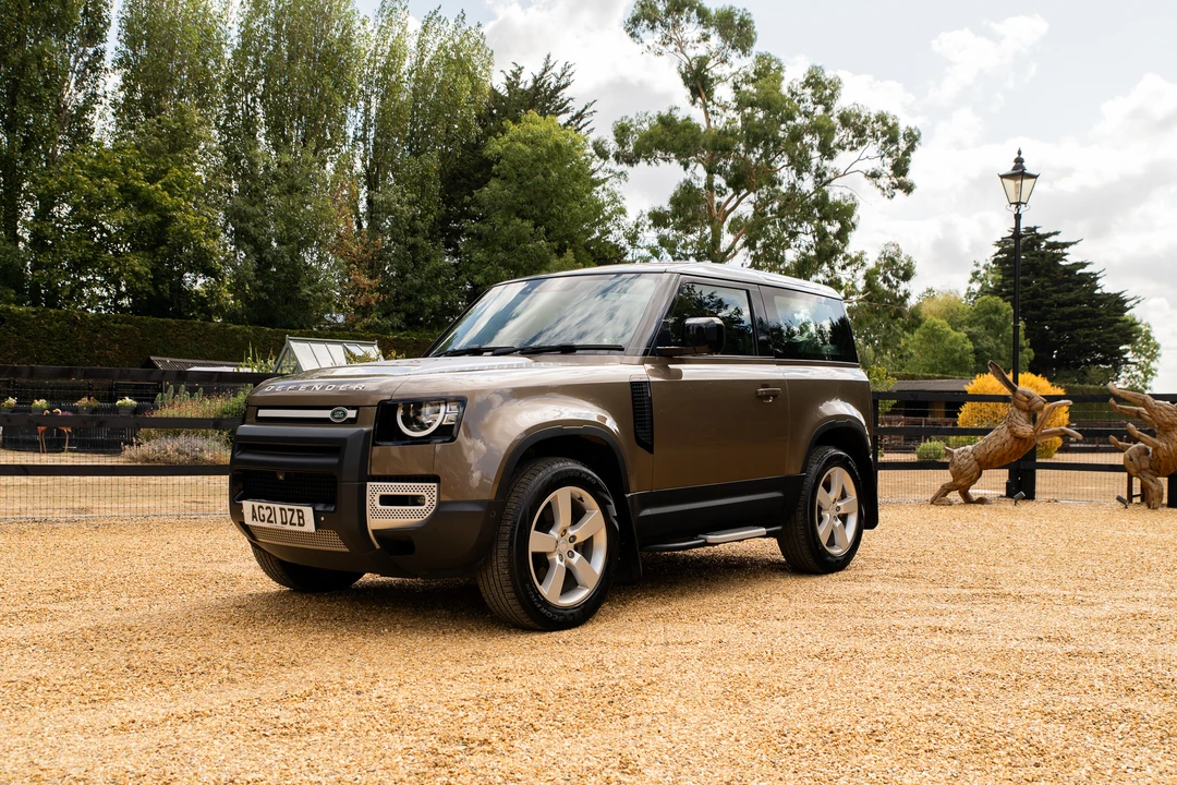 2021 Land Rover Defender L663 - Image 9 of 31