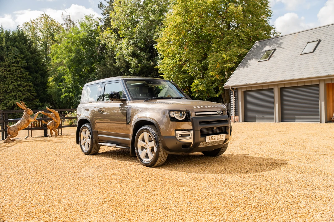 2021 Land Rover Defender L663 - Image 3 of 31