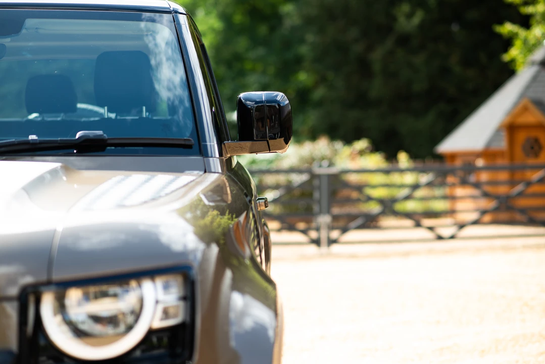 2021 Land Rover Defender L663 - Image 23 of 31