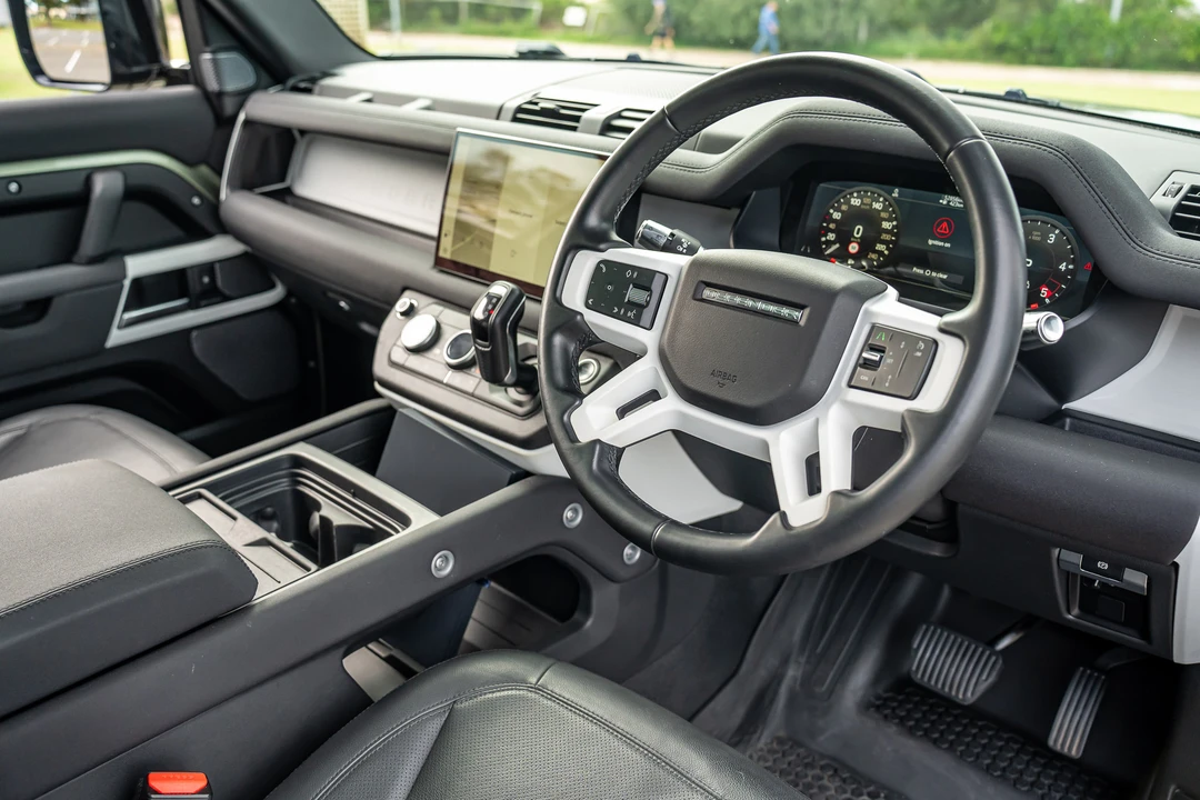 2021 Land Rover Defender L663 - Image 4 of 21