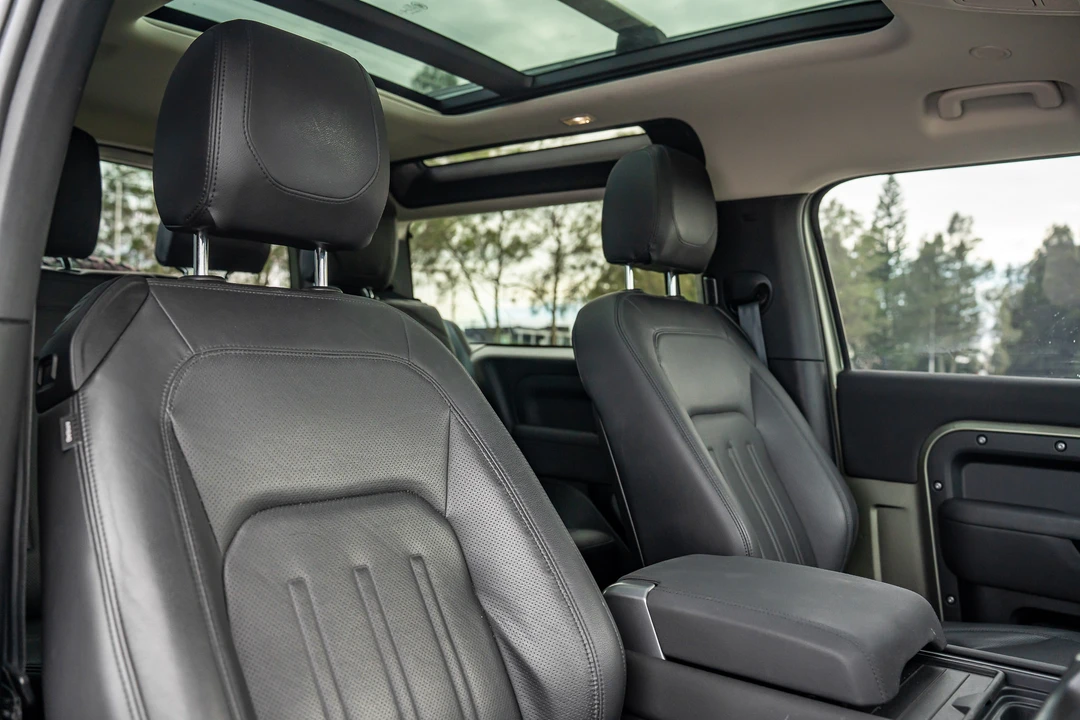 2021 Land Rover Defender L663 - Image 5 of 21