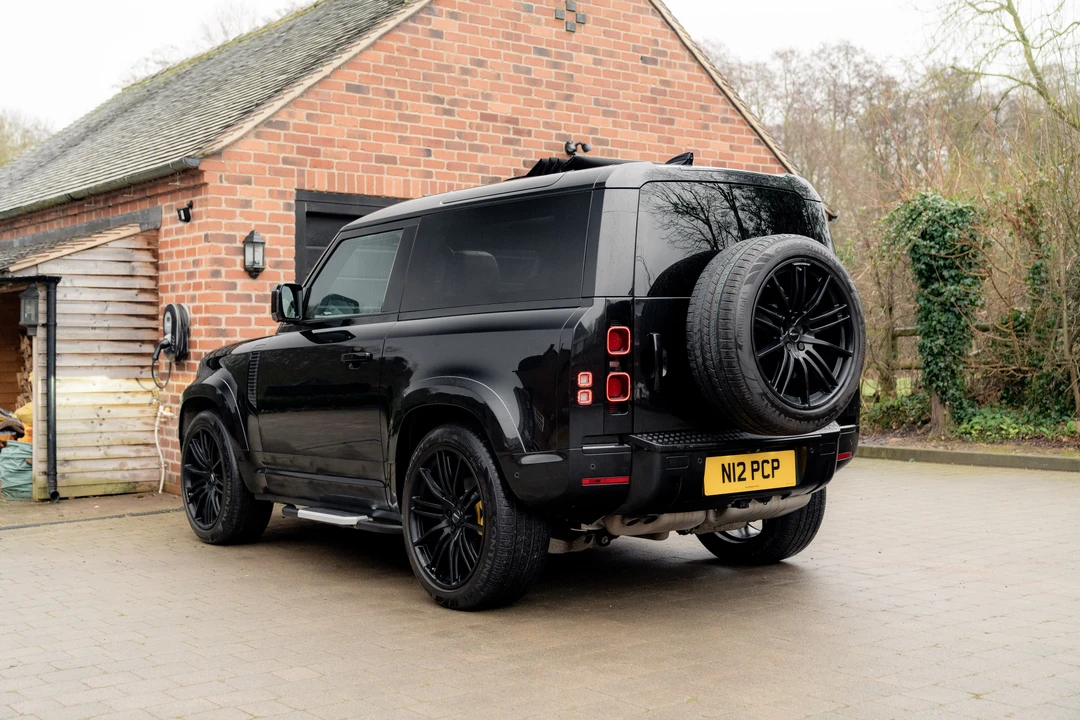 2021 Land Rover Defender 90 - Image 6 of 31