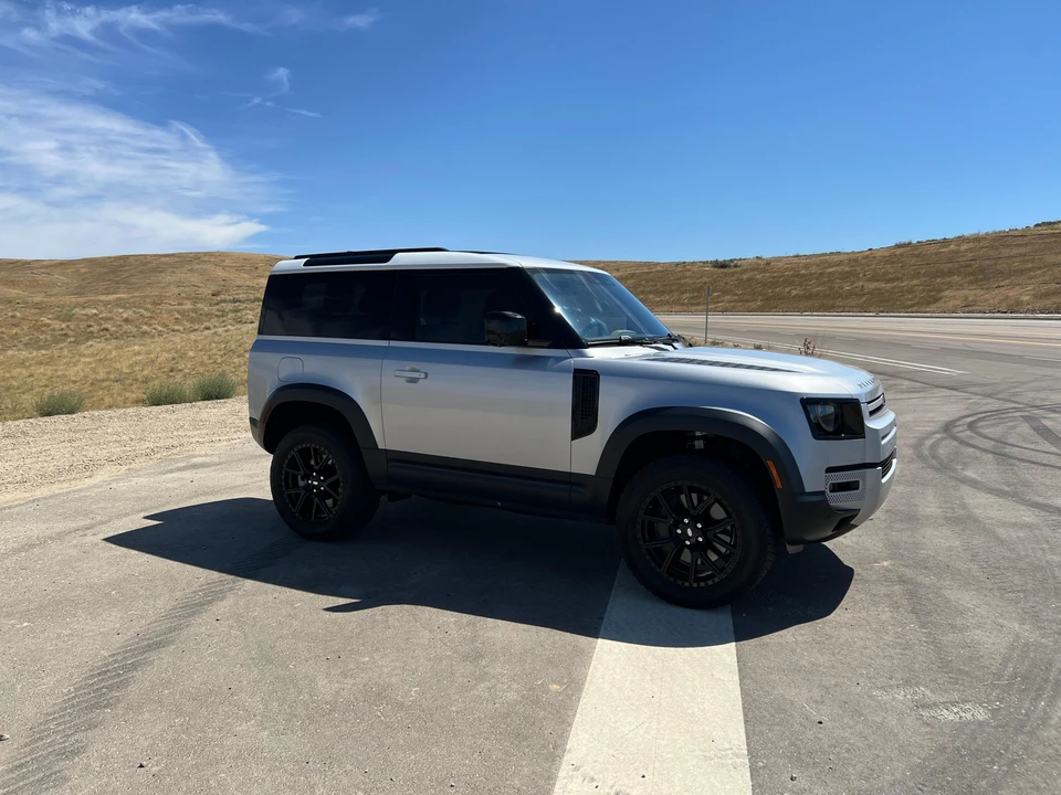 2021 Land Rover Defender 90 - Image 12 of 31