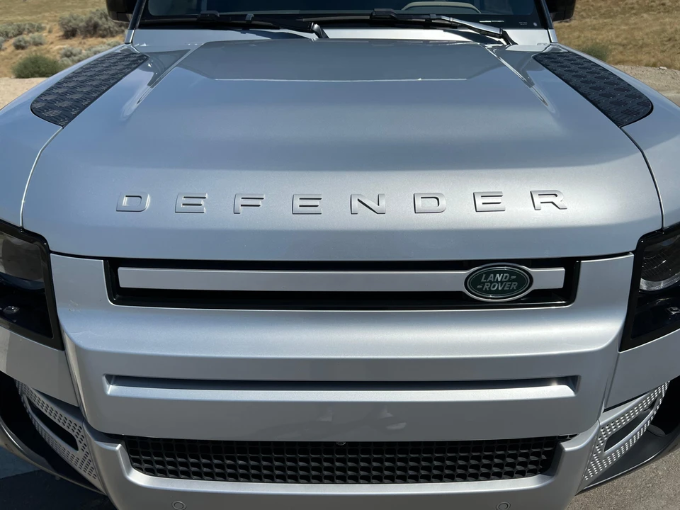2021 Land Rover Defender 90 - Image 21 of 31