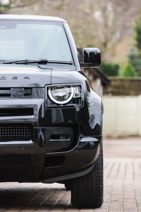 2020 Land Rover Defender 90 - Image 23 of 31
