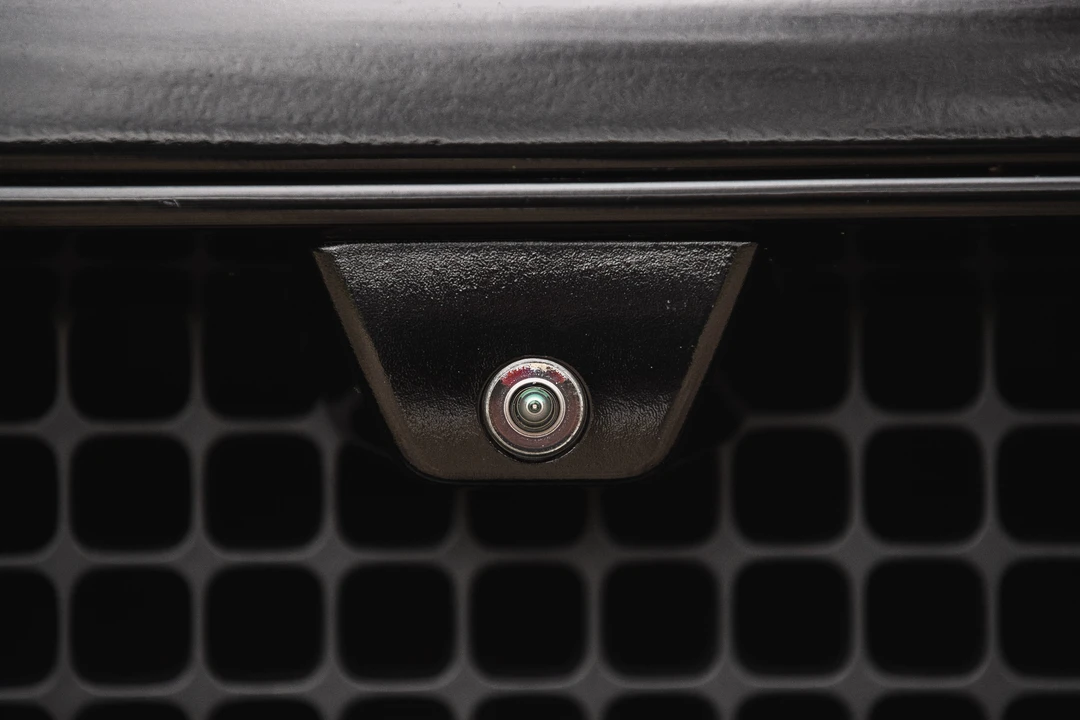 2020 Land Rover Defender 90 - Image 26 of 31