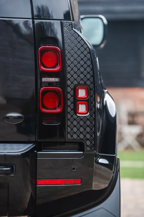 2020 Land Rover Defender 90 - Image 31 of 31