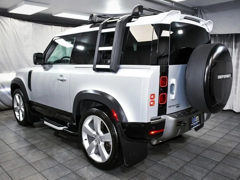 2021 Land Rover Defender L663 - Image 4 of 20