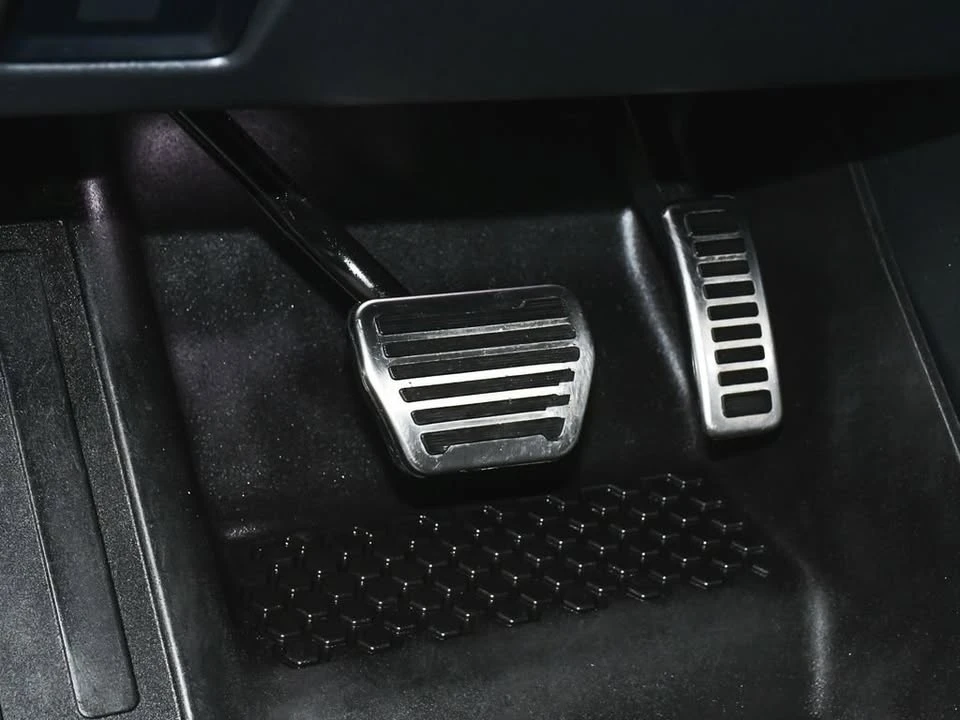 2021 Land Rover Defender L663 - Image 17 of 20