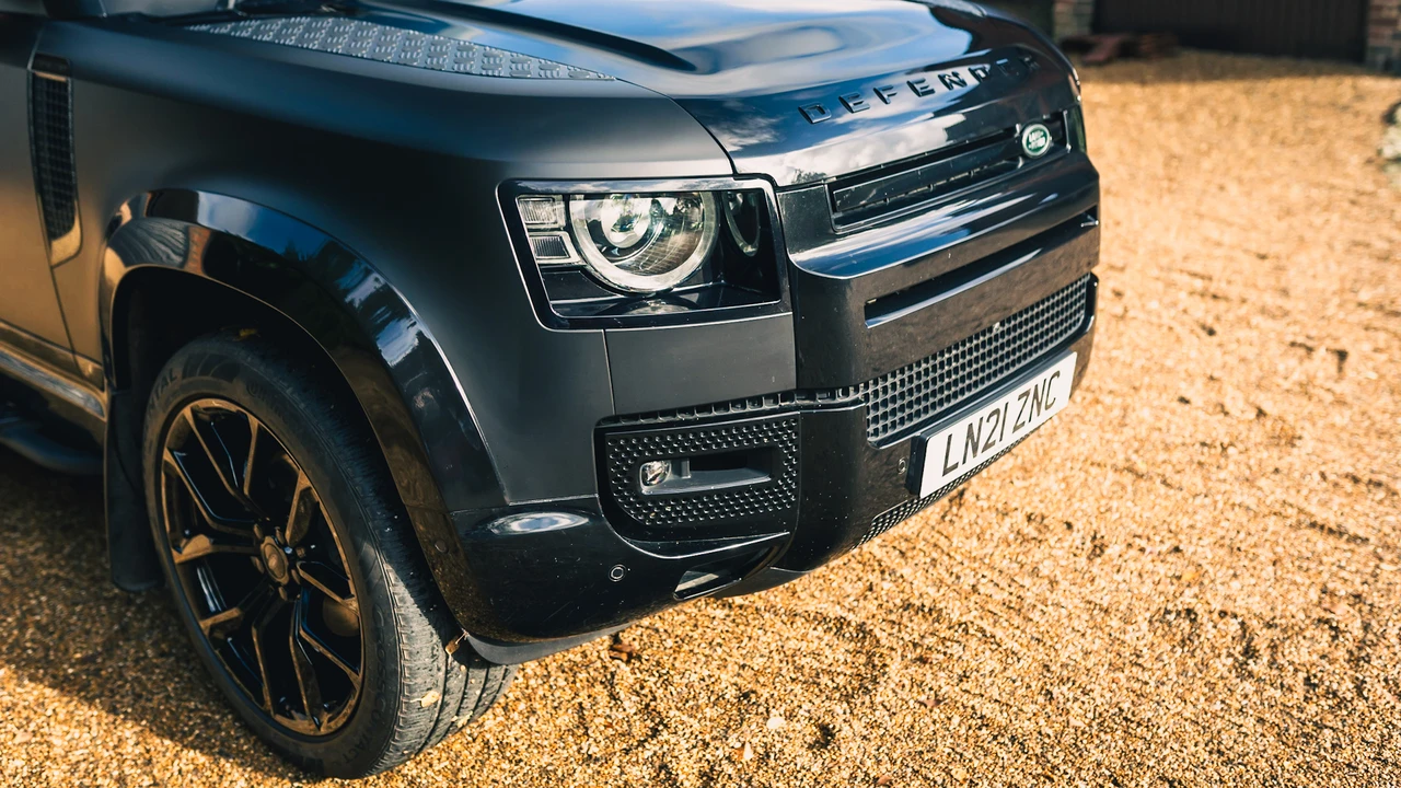 2021 Land Rover Defender 90 - Image 22 of 31