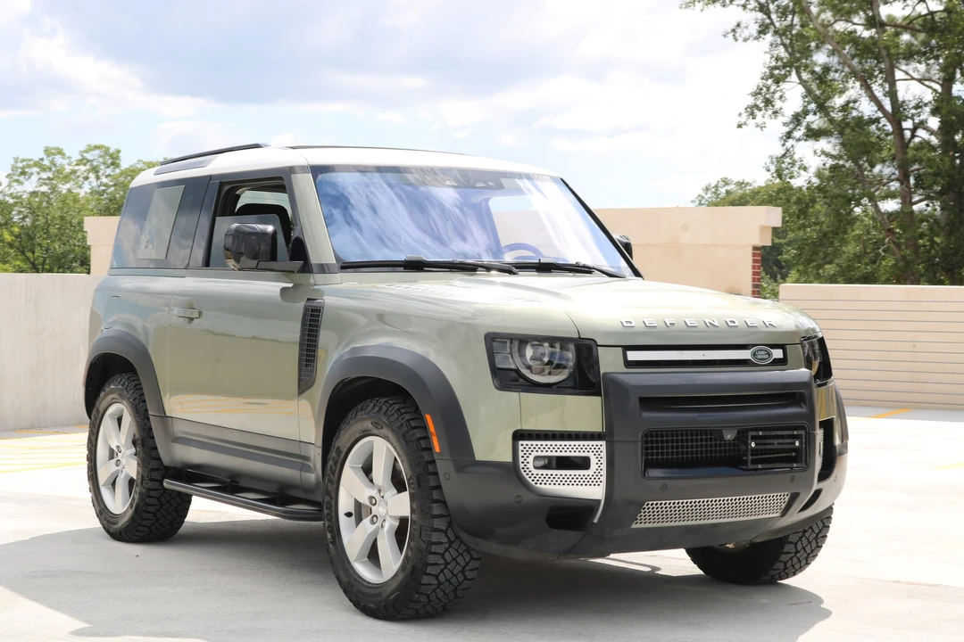 2021 Land Rover Defender L663 - Image 4 of 31