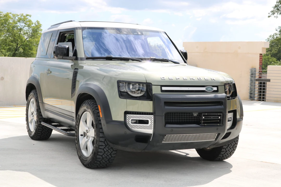 2021 Land Rover Defender L663 - Image 5 of 31