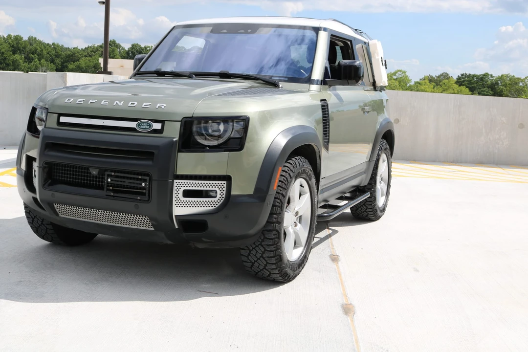 2021 Land Rover Defender L663 - Image 10 of 31