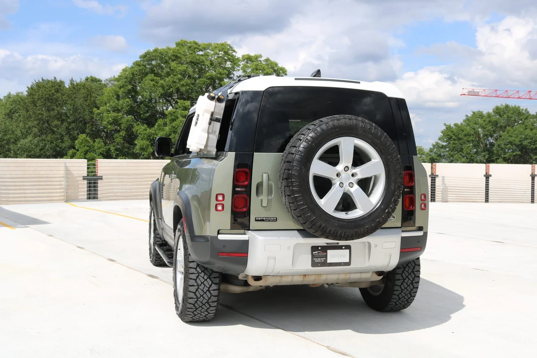 2021 Land Rover Defender L663 - Image 26 of 31