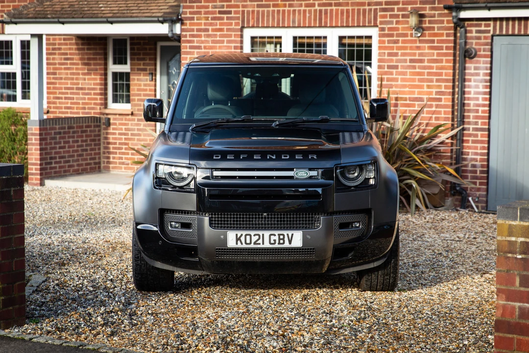 2021 Land Rover Defender 90 - Image 11 of 31