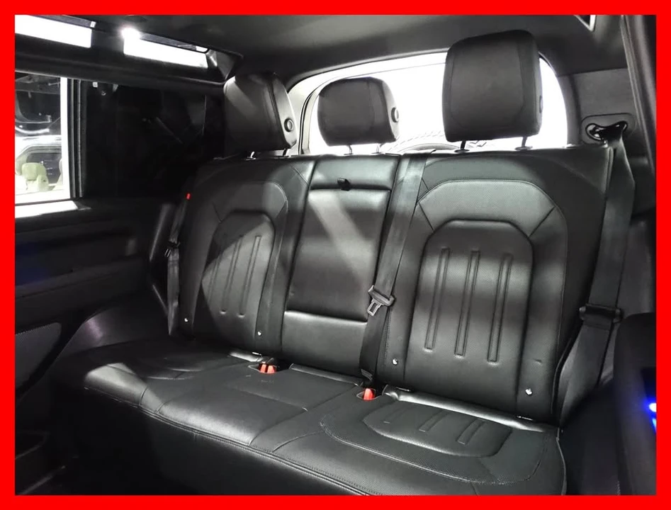 2021 Land Rover Defender L663 - Image 17 of 20