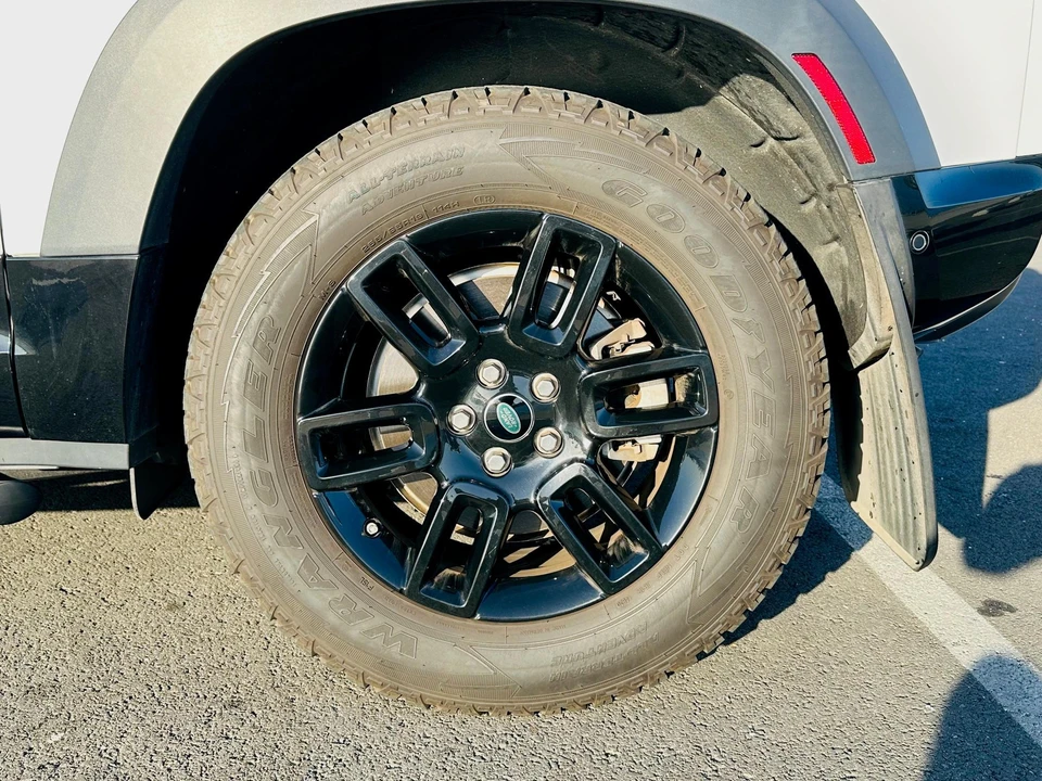 2021 Land Rover Defender L663 - Image 20 of 31