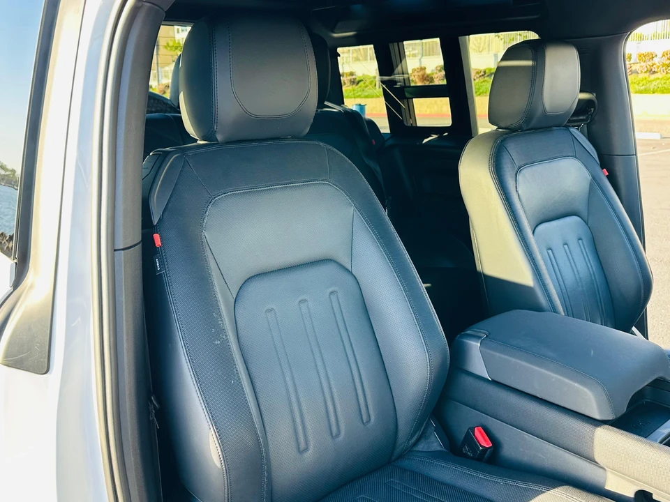 2021 Land Rover Defender L663 - Image 28 of 31