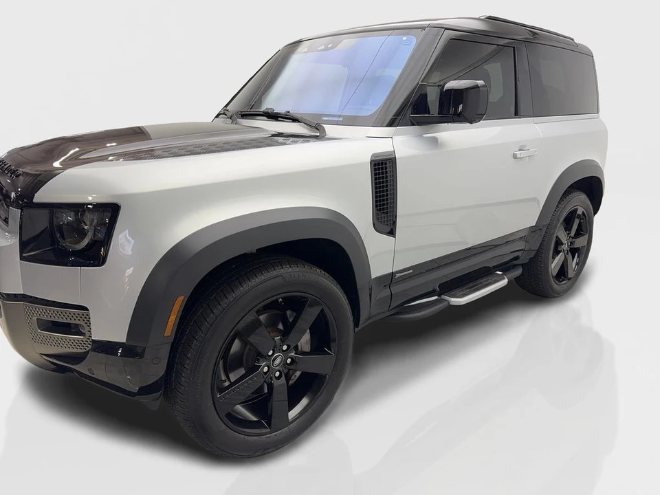2021 Land Rover Defender 90 - Image 11 of 12