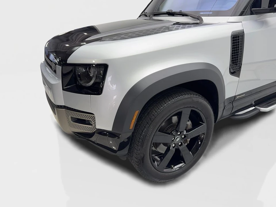 2021 Land Rover Defender L663 - Image 3 of 21