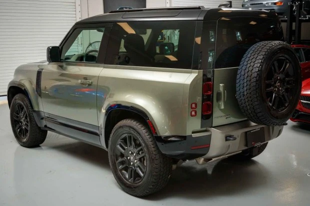 2021 Land Rover Defender 90 - Image 2 of 7