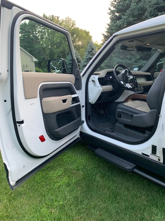 2021 Land Rover Defender L663 - Image 20 of 31