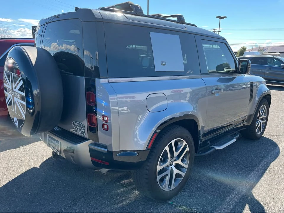 2021 Land Rover Defender L663 - Image 4 of 14