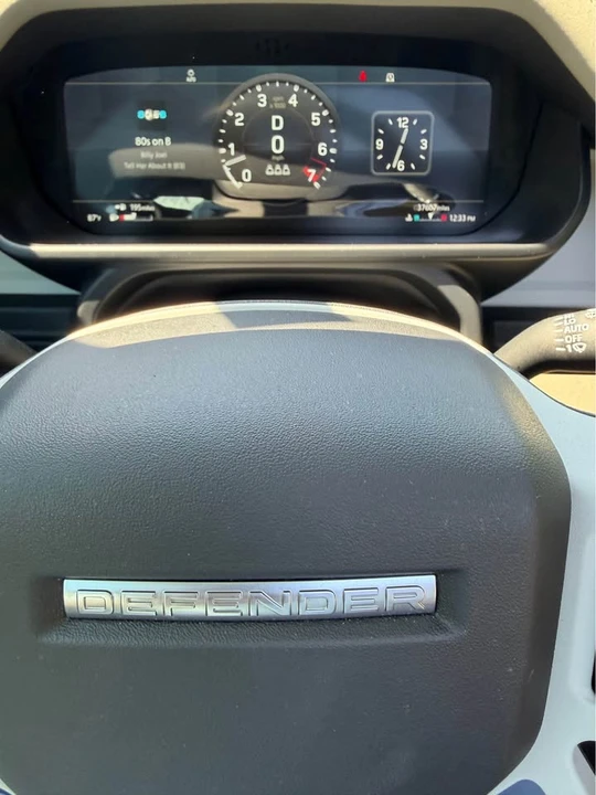 2021 Land Rover Defender L663 - Image 14 of 15