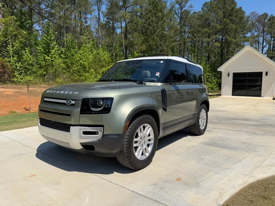 2021 Land Rover Defender L663 - Image 2 of 15