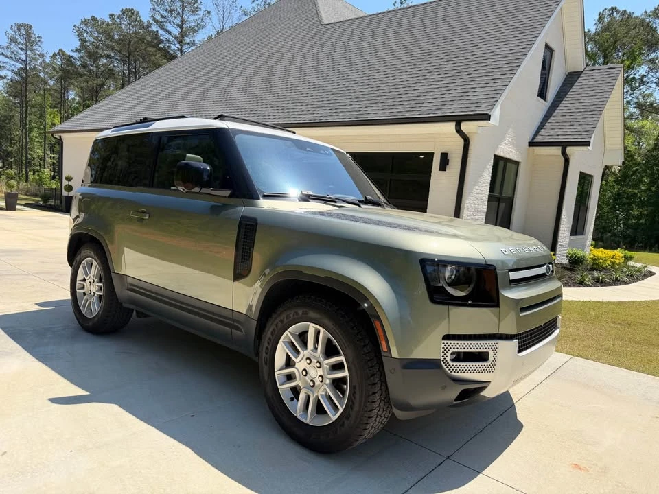 2021 Land Rover Defender L663 - Image 13 of 15