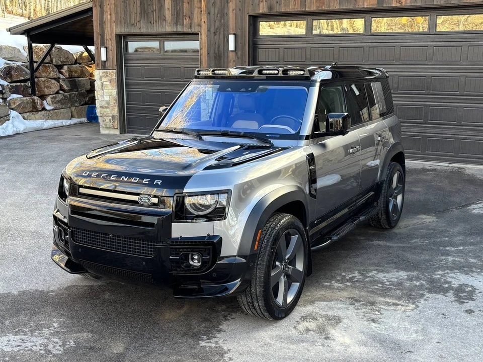 2021 Land Rover Defender L663 - Image 2 of 24