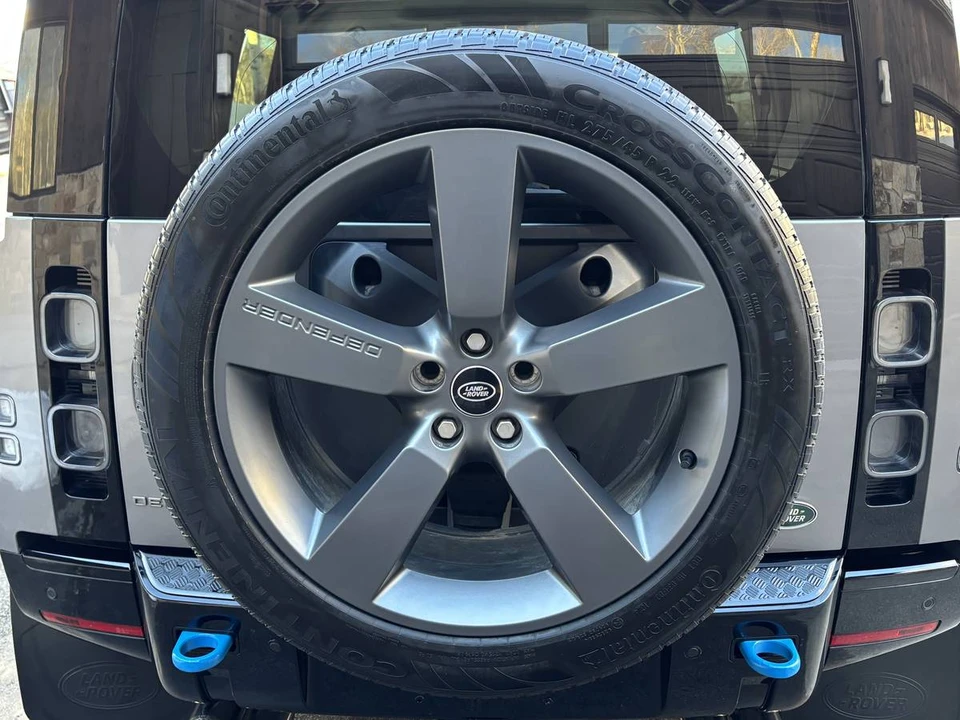 2021 Land Rover Defender L663 - Image 15 of 24