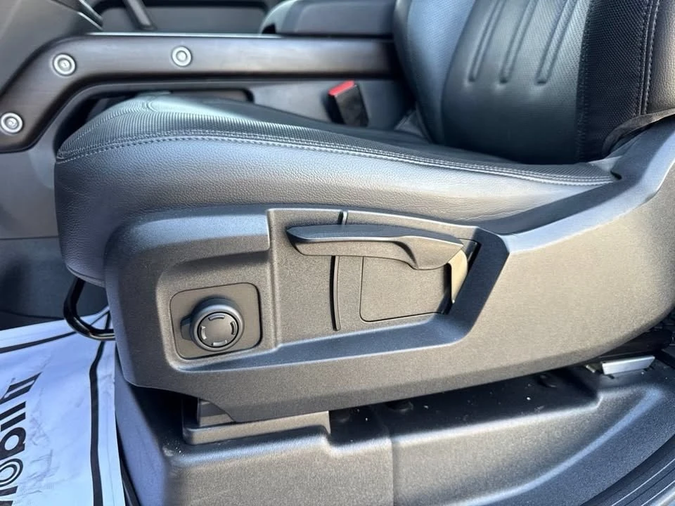 2021 Land Rover Defender L663 - Image 13 of 18