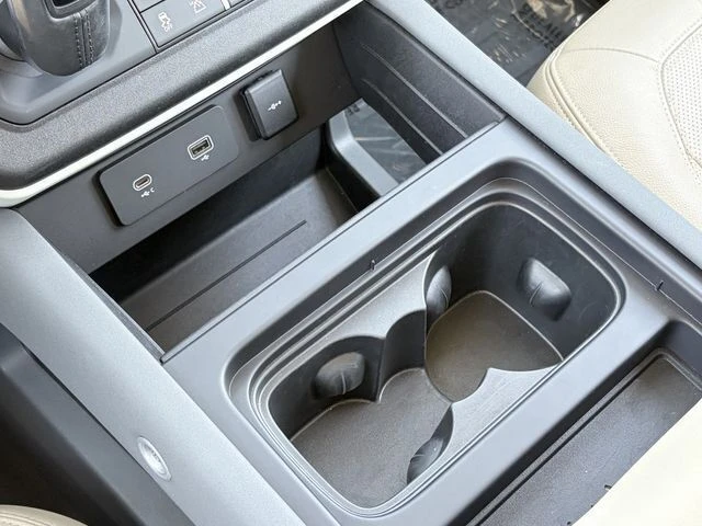 2021 Land Rover Defender L663 - Image 16 of 20