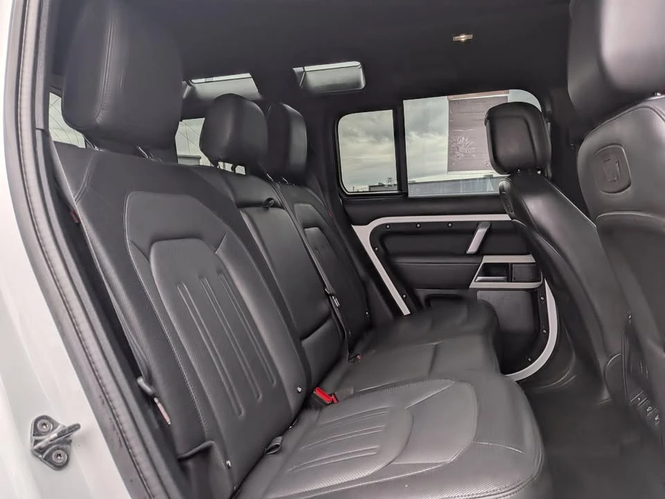 2021 Land Rover Defender L663 - Image 8 of 10