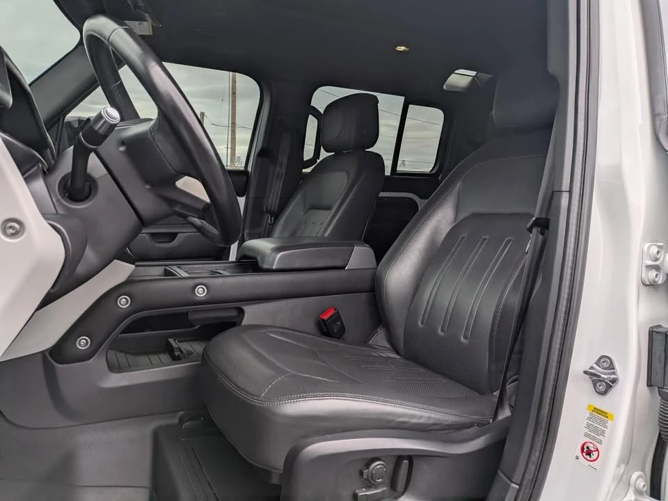 2021 Land Rover Defender L663 - Image 5 of 10