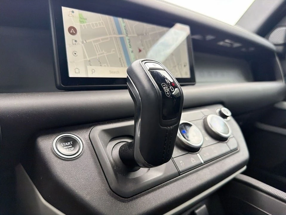 2021 Land Rover Defender L663 - Image 14 of 19
