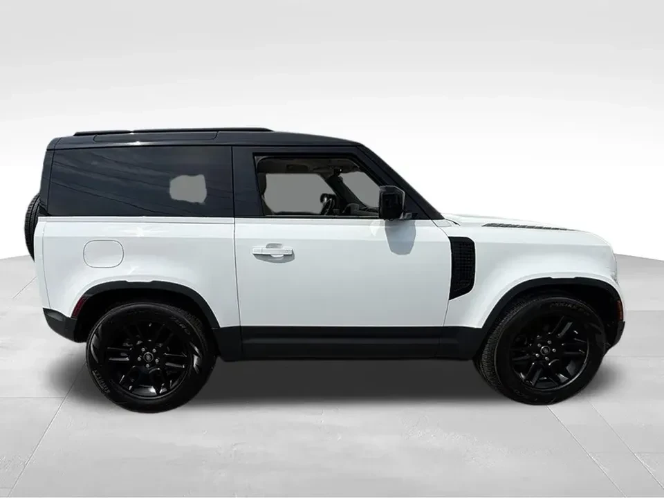 2021 Land Rover Defender L663 - Image 10 of 18