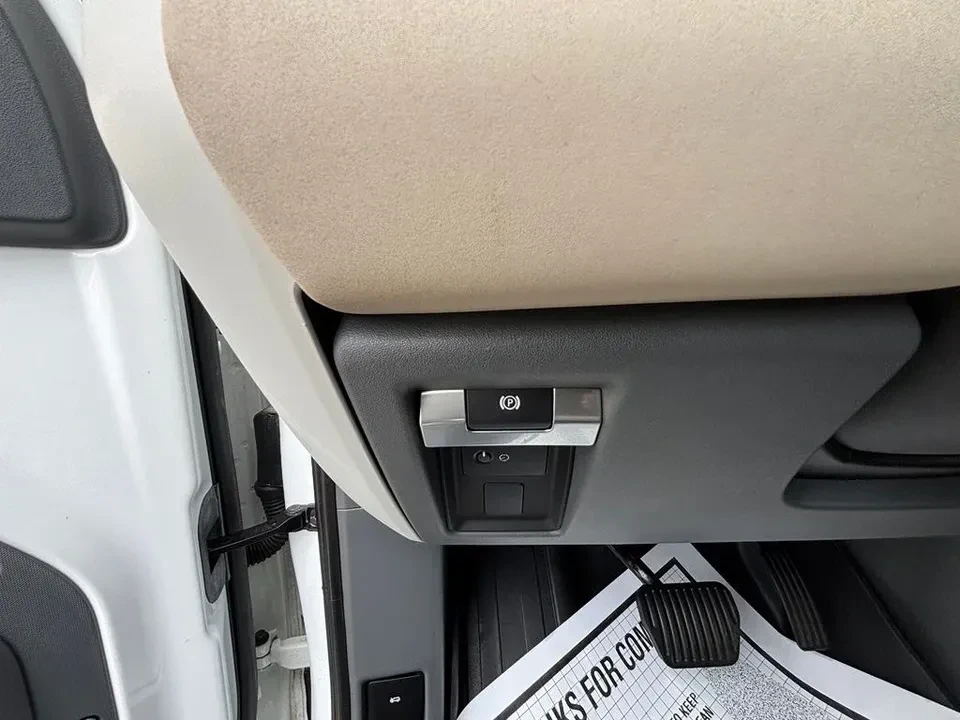 2021 Land Rover Defender L663 - Image 18 of 18