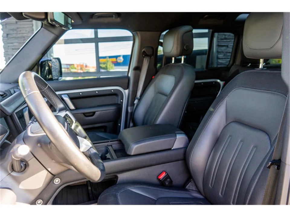 2021 Land Rover Defender L663 - Image 7 of 31