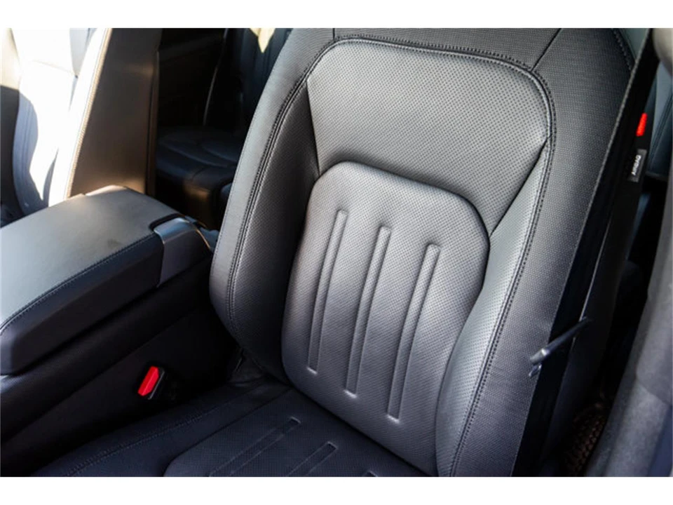 2021 Land Rover Defender L663 - Image 25 of 31