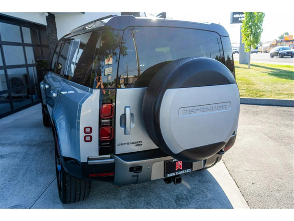 2021 Land Rover Defender L663 - Image 19 of 31
