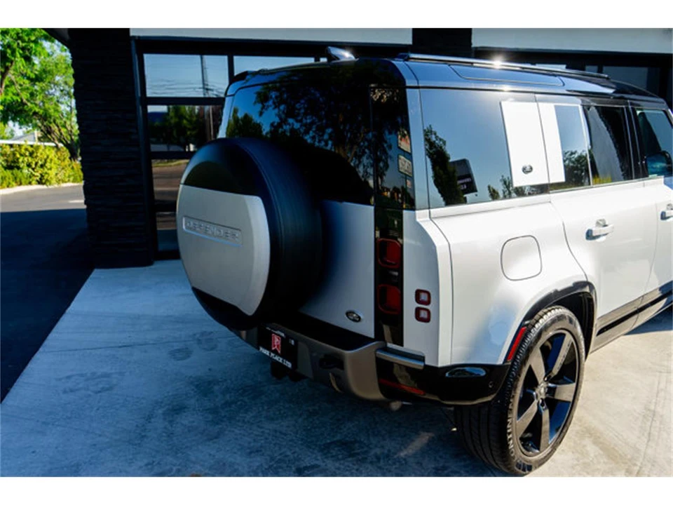 2021 Land Rover Defender L663 - Image 13 of 31