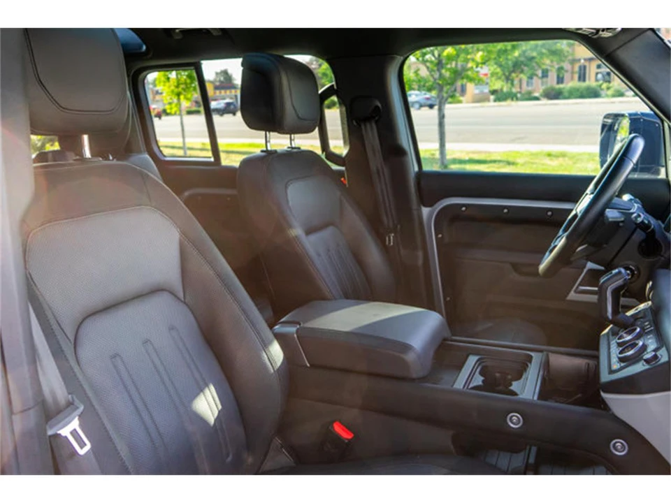 2021 Land Rover Defender L663 - Image 9 of 31