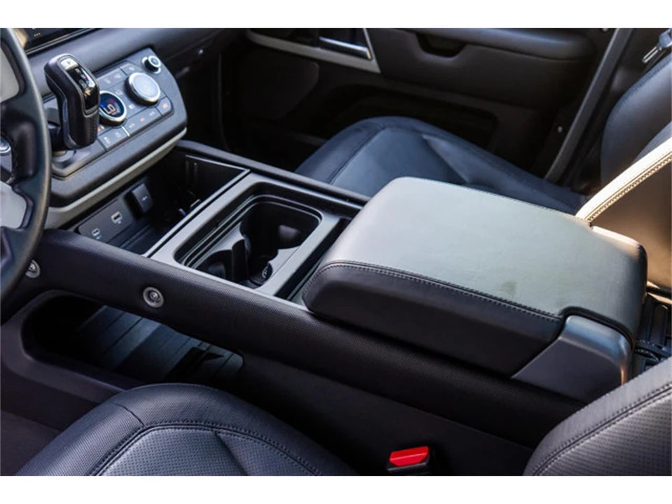 2021 Land Rover Defender L663 - Image 27 of 31