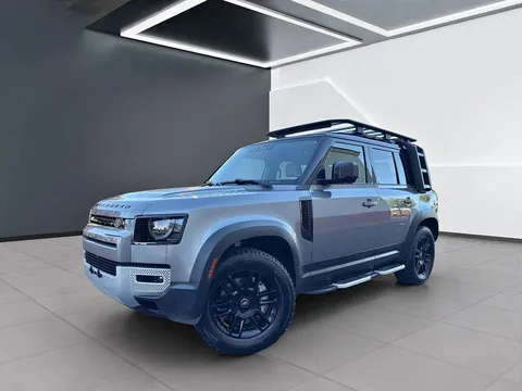 2021 Land Rover Defender 110 SE